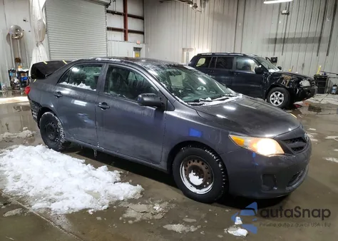 2013 Toyota Corolla Base z USA, uszkodzony, nr VIN 5YFBU4EE7DP200572